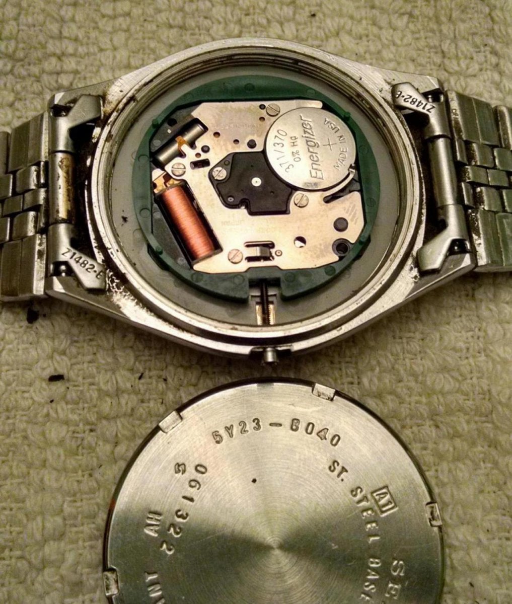 Removing stem on Seiko 5y23-8040 | The Watch Site