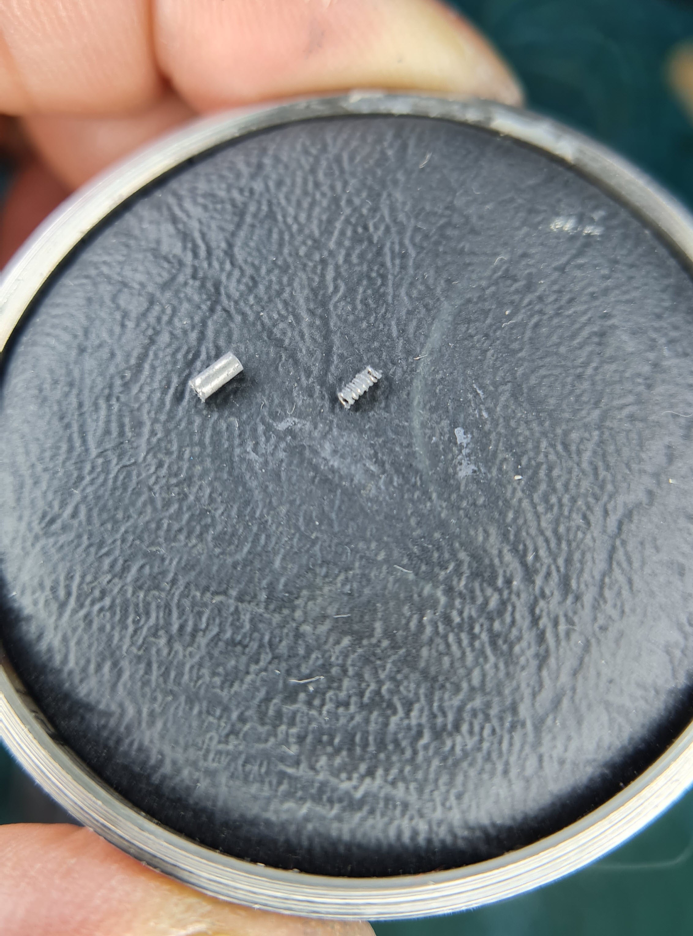 Seiko 7S26-0040 (SKX033) Submariner - LOOSE BEZEL FIX HELP Seiko 7S26-0040 (SKX033) Submariner - LOOSE BEZEL FIX HELP