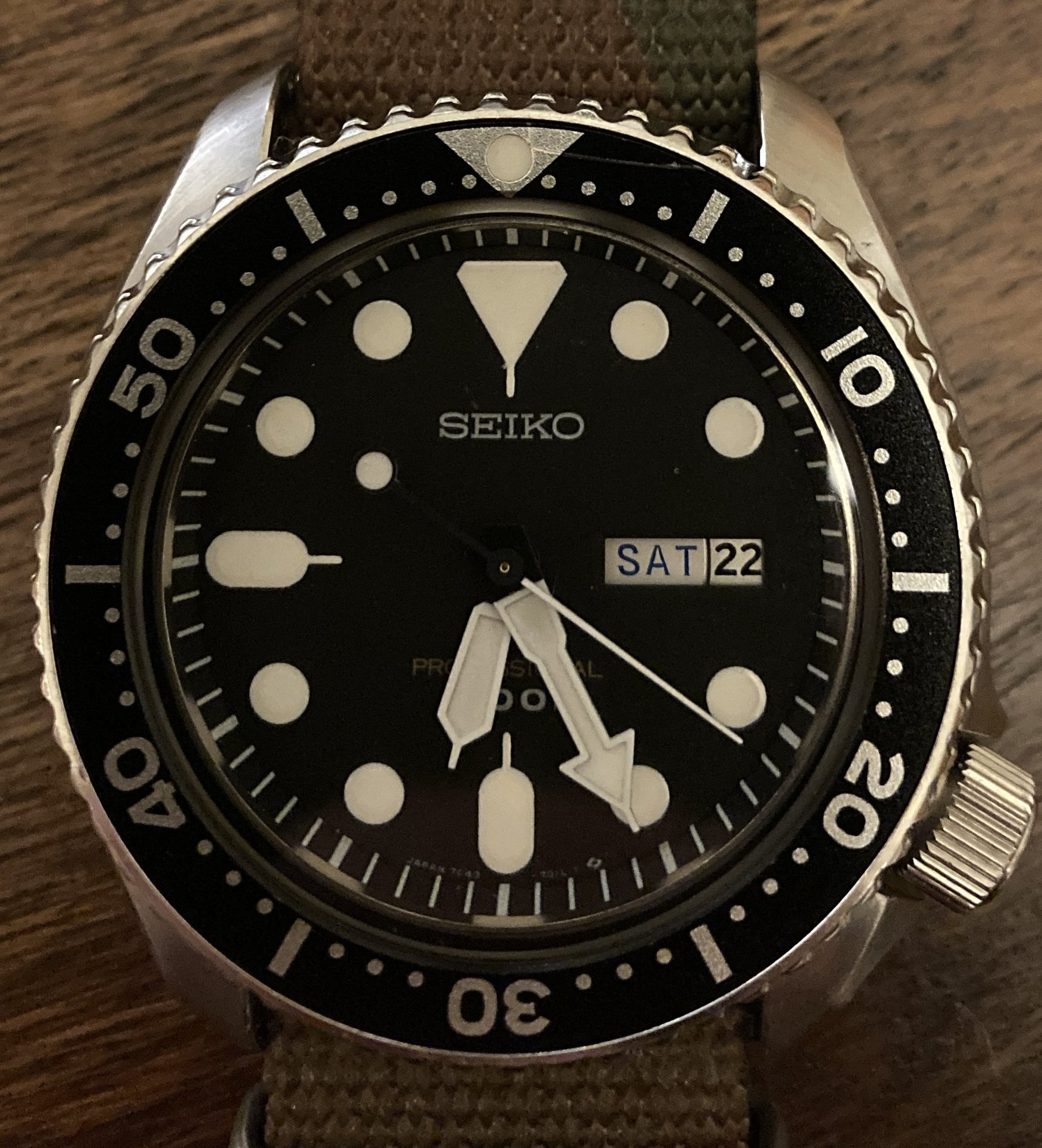 Seiko 7C43 -- Date Window Cropping Date Number (Misaligned? Incorrect Wheel?  Normal?) | The Watch Site